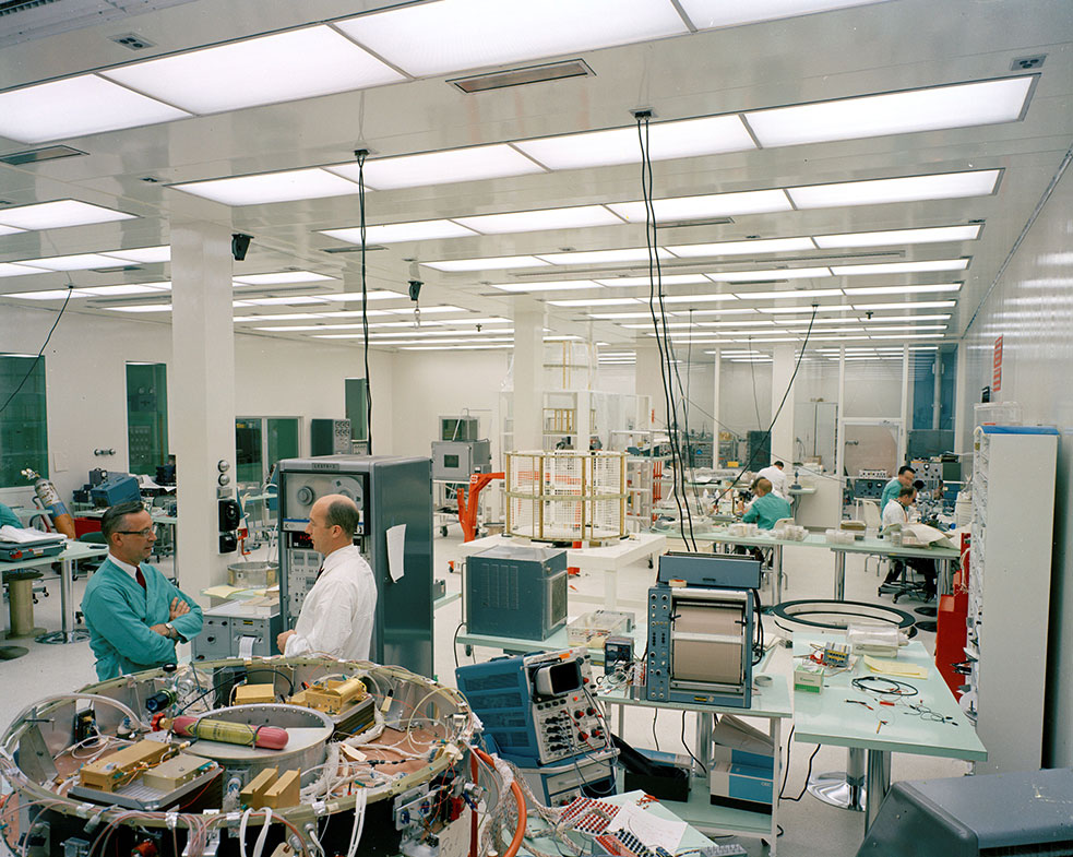 Lincoln Laboratory researchers work in the LES cleanroom. 