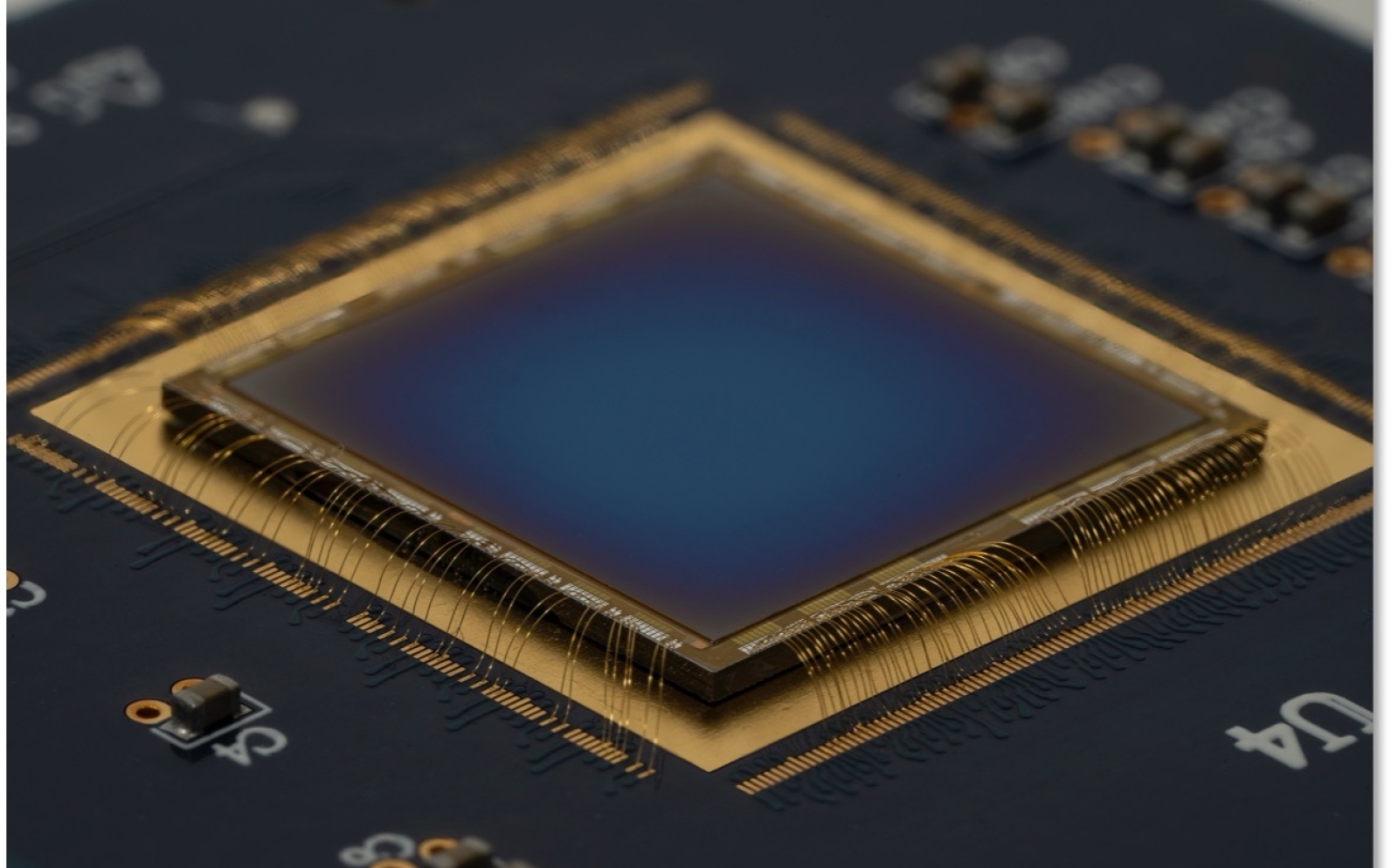 a photo of an integrated circuit package